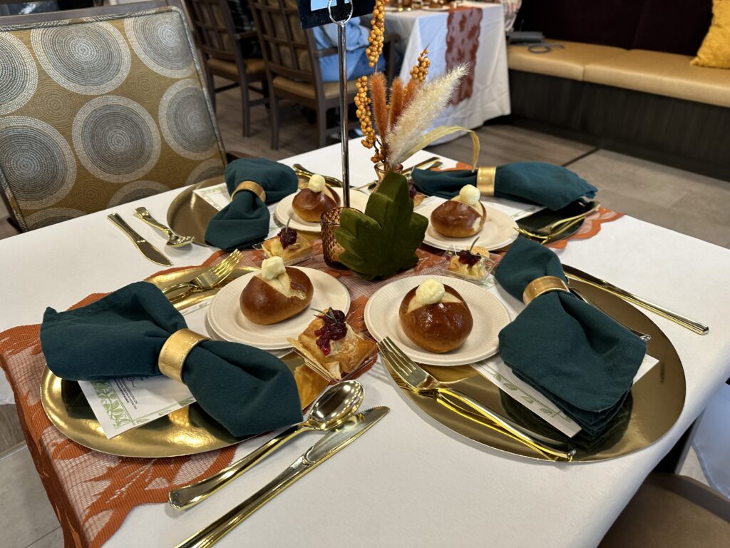 christmas dining Albuquerque senior living